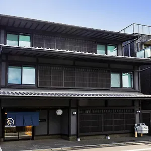 Rinn Niomon Kyōto